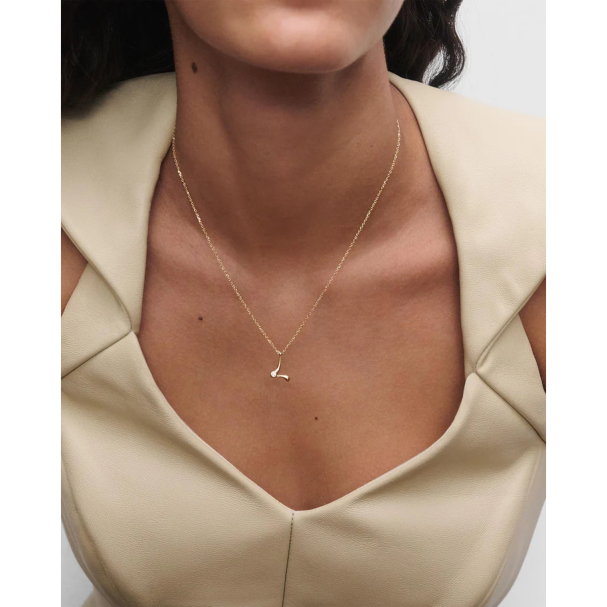 COLGANTE INICIAL L PLATA BAÑO ORO - CO01-B85-U