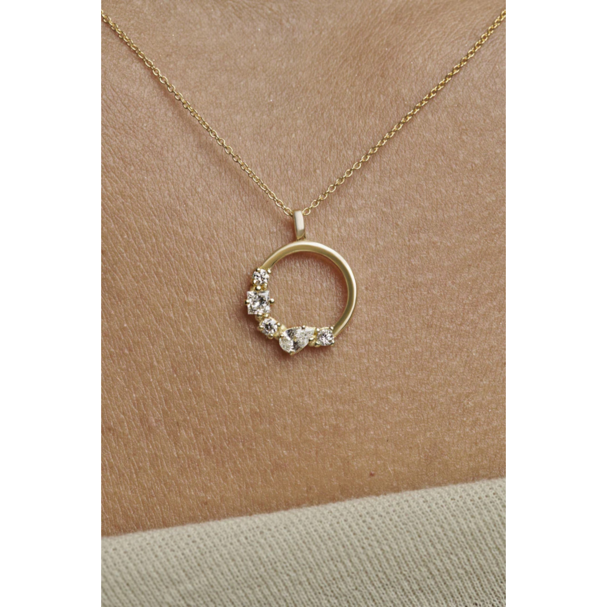 COLGANTE KAOS 9kt - KCO0001A