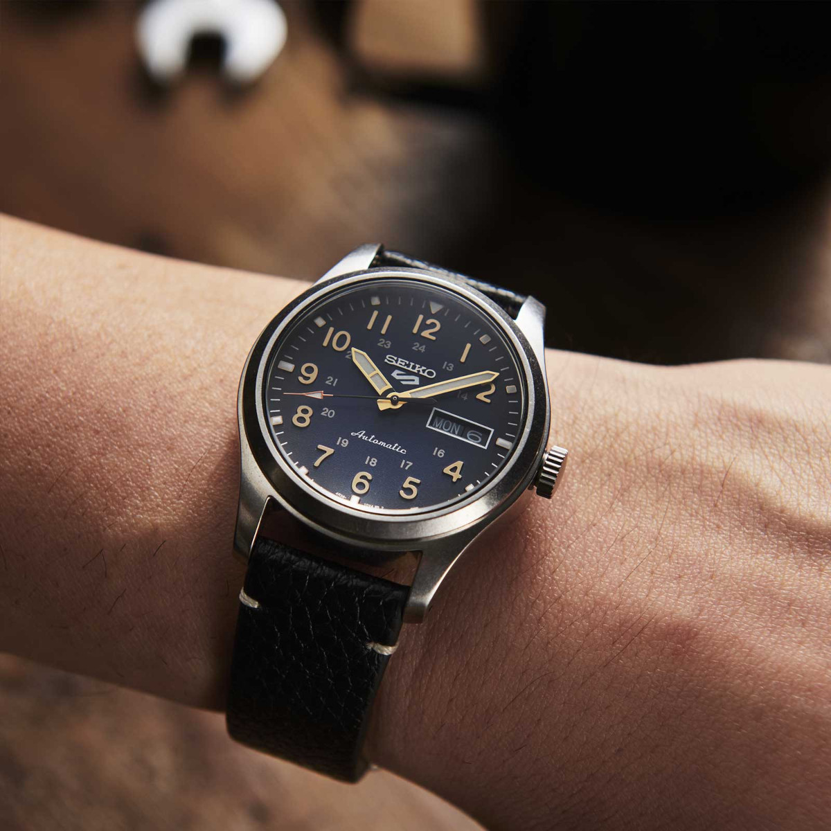 SEIKO   5 SPORTS FIELD MILITAY SPECIALIST BLAU - SRPG39K1