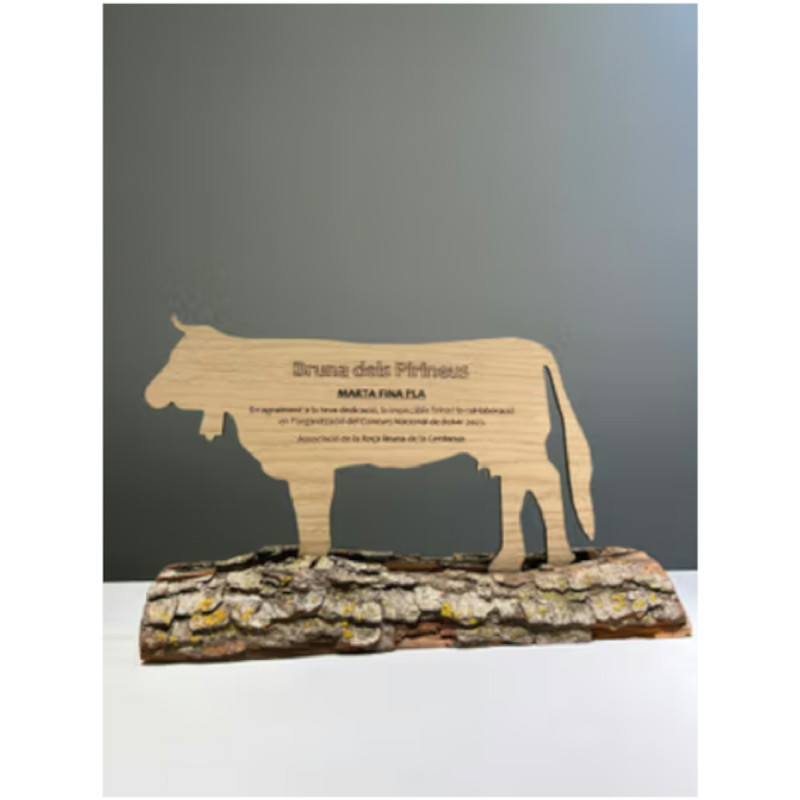 TROFEO MADERA DE ROBLE VACA BRUNA - 003000034